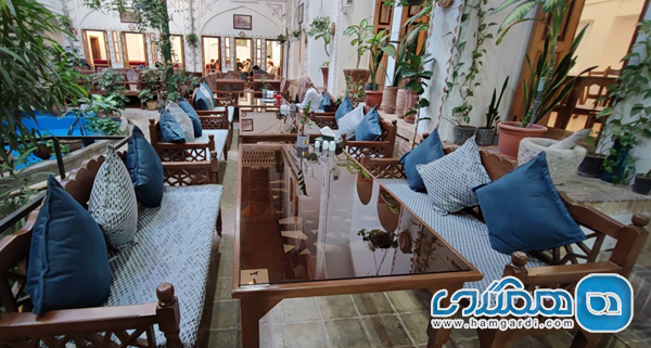 ساعات کاری و اطلاعات تماس