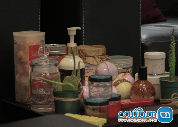 جایگاه رقابتی آرامیس در اکباتان: مقایسه با استاندارد منطقه