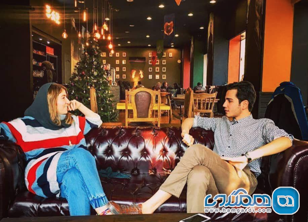 محیط و مقررات کافه: فضای سیگار آزاد و تاثیر آن بر اتمسفر