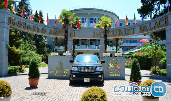 هتل اینتوریست پالاس (Hotel Intourist Palace)
