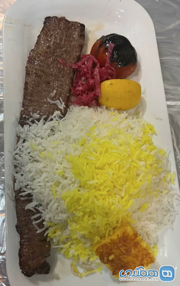 تجربه مشتری و بررسی عمیق نظرات کاربران (فرصت ها و تهدیدها)