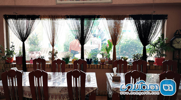 کاوش در فضای داخلی و تجربه سنتی دارچین (Atmosphere and Design)