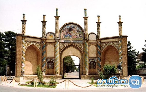 دروازه ارگ سمنان