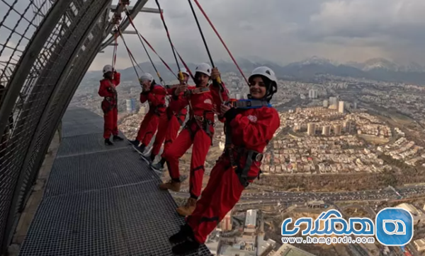 بانجی جامپینگ برج میلاد