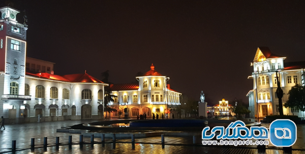 بهترین زمان برای کافه نشینی و عکاسی در میدان تاریخی