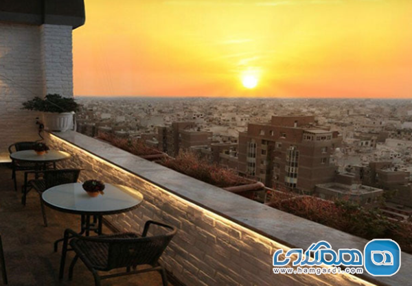 از مترو تا حیاط کافه (دسترسی 1404)