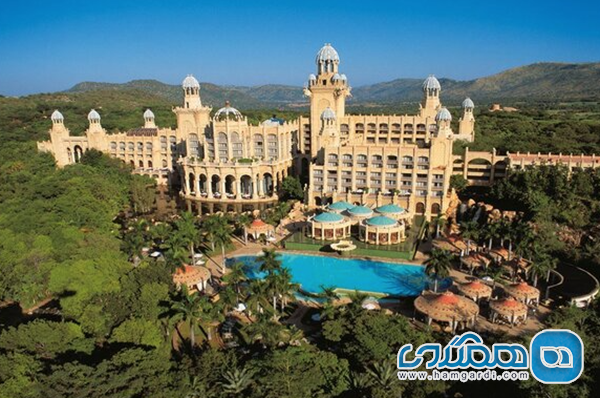 سان سیتی: شهر خورشید و افسانه ها