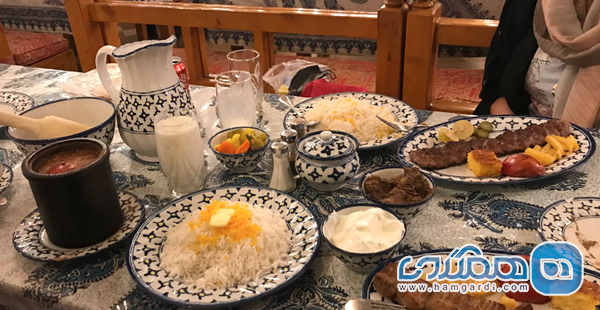 ترکیب منوی ایرانی و بین المللی