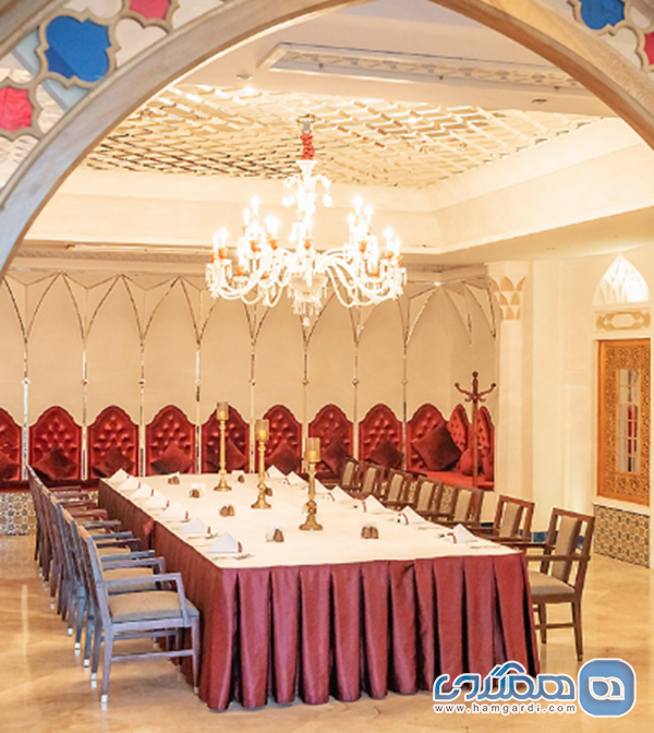 رستوران دیبا؛ بازگشت به شکوه معماری اصیل