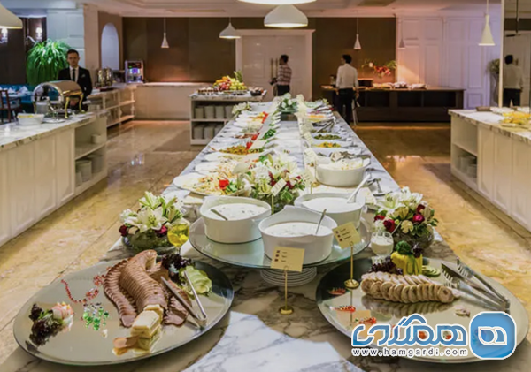 تحلیل مدل های قیمت گذاری در بازار افطاری های لوکس