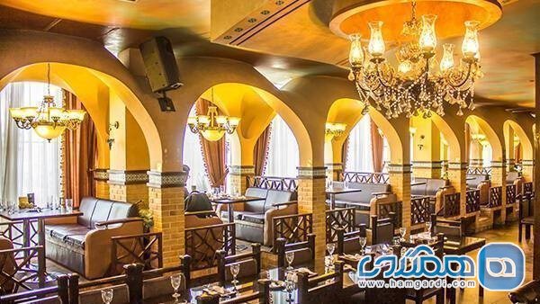 معرفی سفره خانه و رستوران های سنتی با موسیقی زنده در فرحزاد