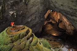 ویدئویی باورنکردنی از داخل بزرگترین غار جهان !!