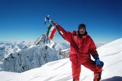 عظیم قیچی ساز ، مشعلدار ایرانی در المپیک زمستانی